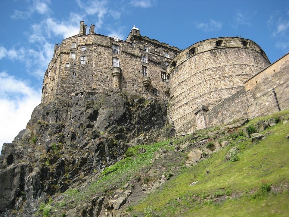 Edinburgh-Castle-View